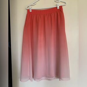 Old Navy ladies pink nylon skirt, size S